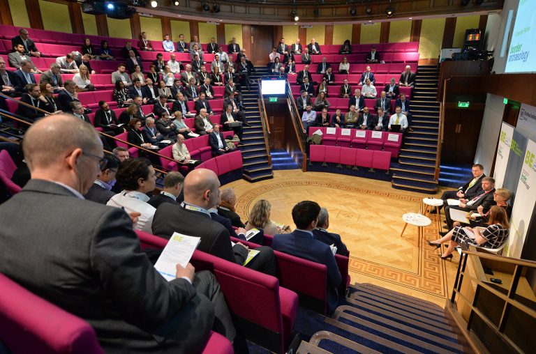 Networking-Event-in-the-Royal-Institution