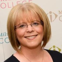 Dr Julie Mills image